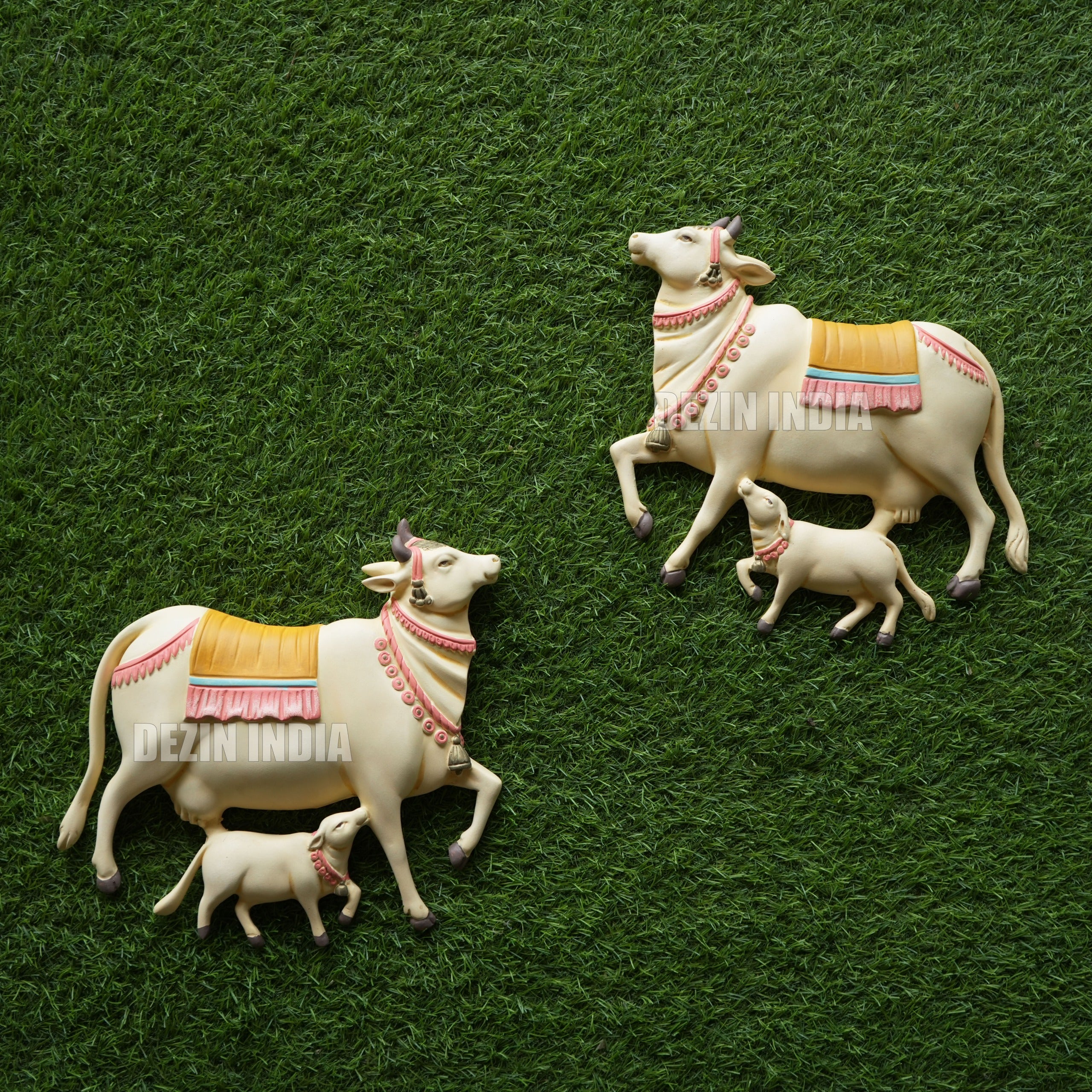 DA-68 Cow Calf Wall Hanging Sculpture - 12x12 inches – Dezin India