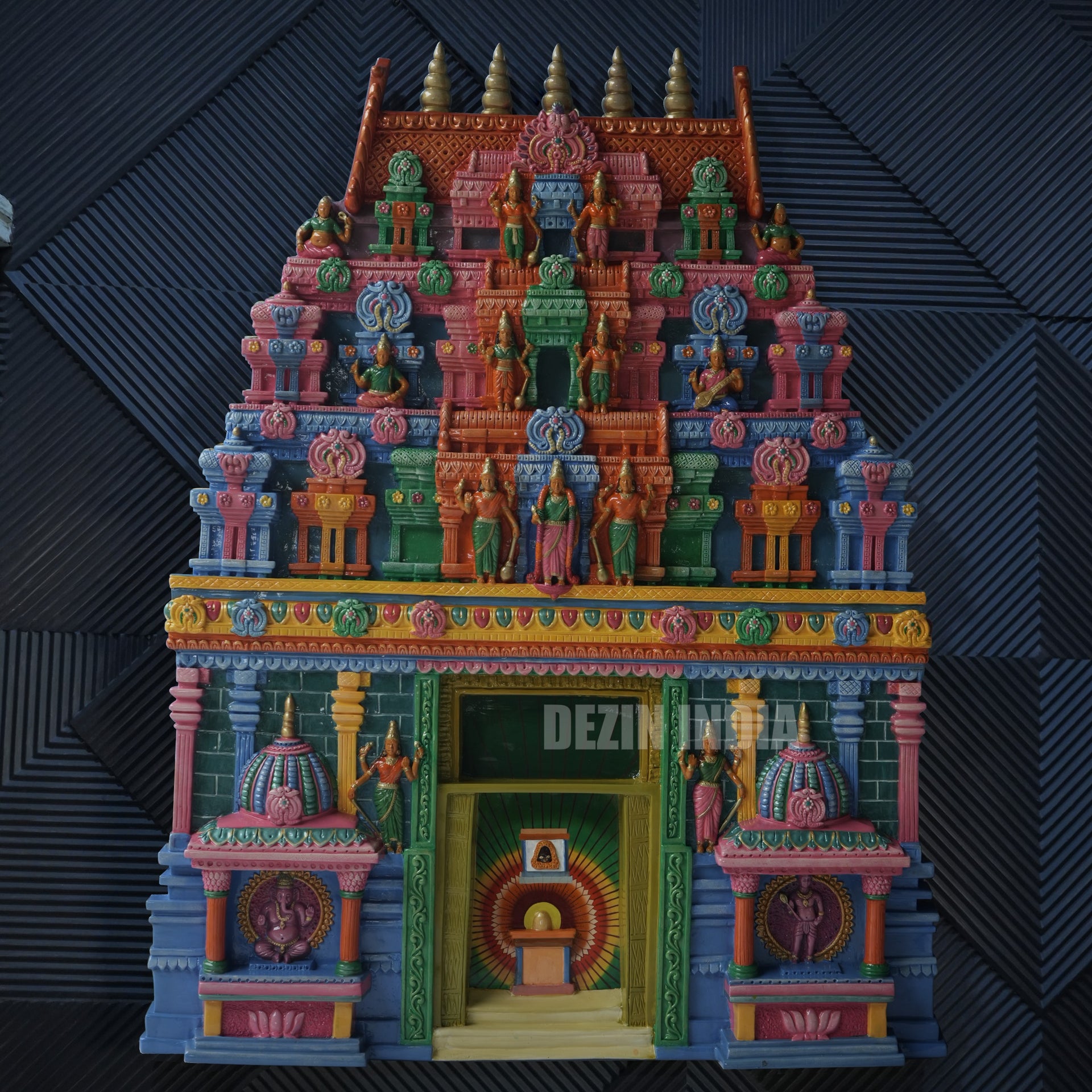 Dezin India - Wall Sculptures | Statues | Art Works | Luxury Decor